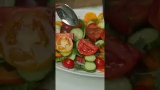 Овощной салат. Салат сезонный с емляникой и черникой. Лайфхаки и секреты от шефа. Домашняя кухня