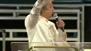 Benny Hinn - Look To The Cross (1)
