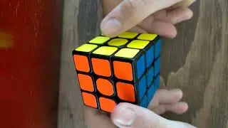 cubo di Rubik risolto in  3 semplici mosse