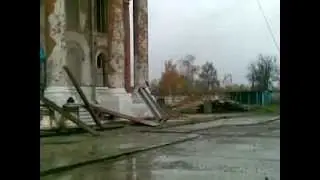 Миропольский храм.Подготовка к подъему колоколов.