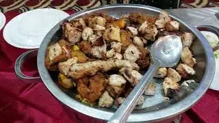 Taj mahal restaurants near Jhelum Pakistan#hichamfoodandvlogs