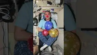 Космонавтом быть не легко?