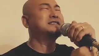 黄文五  