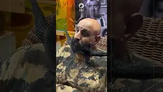 صاحب أطول شنب في مصر يكشف سبب انزعاج حسين فهمي منه في عزاء مصطفى فهمي: عيب اللي عمله معايا