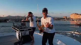 Yvan Back - All That She Wants (Sandy Sax Live version)