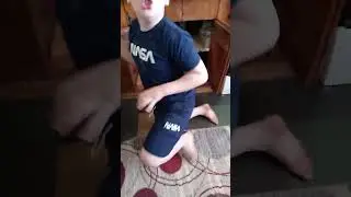 Ко мне в квартиру пробрался маньяк!!!