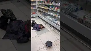 Выбираю самый вкусный торт 🤣 