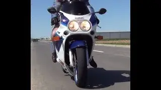 Suzuki GSXR 1100 REVIEW