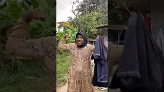 emak yang mana sih?
