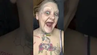 Бабуля превратилась в подростка 😬