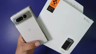 Google Pixel Fold - Spigen Clear Ultra Hybrid