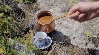 Yusufeli  Ciro Şelalesi Manzarasında  Türk Kahvesi Keyfi