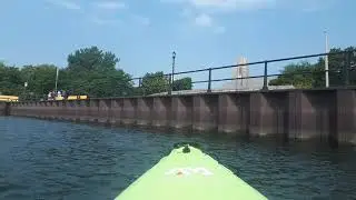 350. Premier Test prototype hydrojet électrique pour kayak gonflable au Canal Lachine au Québec