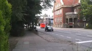 FEUERWEHR HAMBURG DOPPELALARM F 15 RTW A UND B