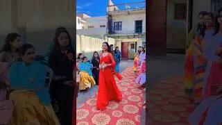 My farewell catwalk 😍 apne Kya pahna tha saree ya Gown 