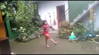 Belajar baris berbaris