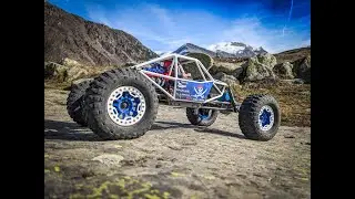 RC Speedy R2 Moon Buggy, crawling, French Alps, Puy le Haut