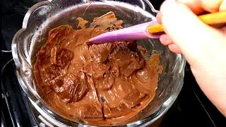 How to easily melt chocolate in a minute Secrets and tips