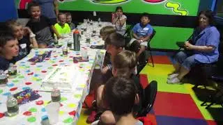 Fam Bounce - cake & kids - Syosset 240804 #3638
