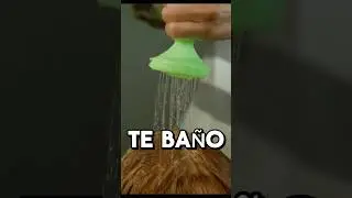 TE BAÑO POR COCHINO #asmr #shorts #asmrvideos #comedia