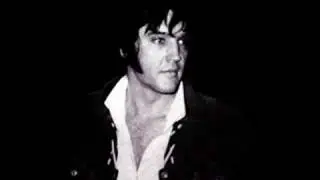 Elvis interview,  E. talks about himself