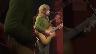 When the harmonica hits…