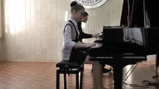В. Сапожников «Путешествие в небеса» (по Невскому в карете);  А.Г. Корепанов  «Сюита V часть»
