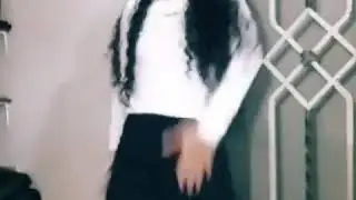 MAJO BAILANDO CHAMPETA