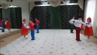 Коллектив "Ритмическая шкатулка" - танец "Московская кадриль"
