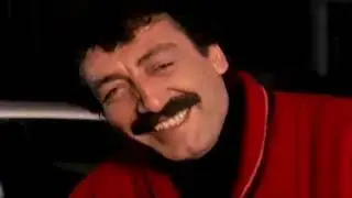 Müslüm Gürses - Taht Kurmuşsun Kalbime