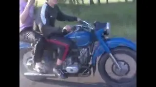 Урал против ИЖ Юпитер 5