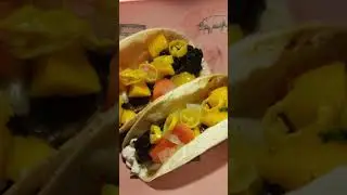 OXTAIL TACO 🌮🐂🥭🌶🫑🌮 #kw #taco #explorewaterlooregion #Kitchener