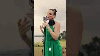 Tão linda essa música para a Entrada da Noiva ✨ #PelaLuzDosOlhosTeus 🎶 Voz, Violão e Violino