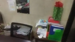 How to Differentiate One-Way Mirrors from Two-Way Mirrors