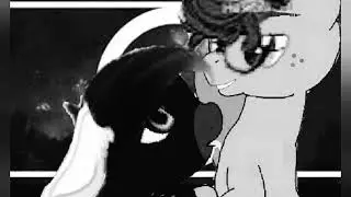 PONY CLIP - LOVE