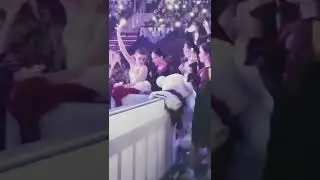 Алина Загитова прячет своих медведей🐻😄 