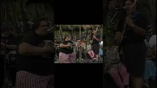 Hawai’i ‘78, live at Miloli’i. This is from the end of “IZ The Man Behind the Music” documentary