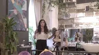 Alexa Grace's Signature Curling Technique Styling Demo