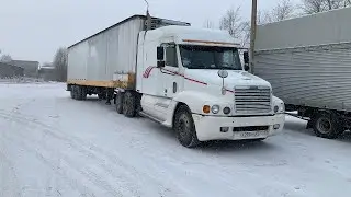 Long-distance trucking across Russia 