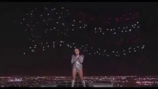 Lady Gaga jumps off the roof at Superbowl 51 halftime show!