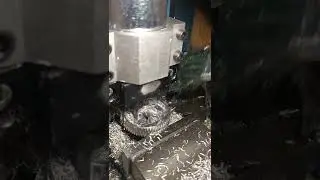 Milling hole in gear CNC Diy Hobby