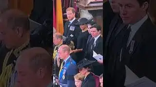 Harry looked pass Meghan but see someone else 