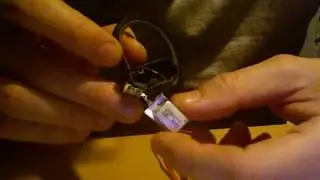 PowerBeats 2 Disassembly blinking/not charging problem root cause