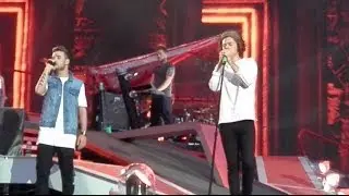 Right Now One Direction WWA Manchester (31.5.14)