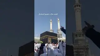 Luckiest people in Kaaba|makkah@lifeinsaudiarabia4849  #saudiarabia #masjidalharam #kaaba #makkah