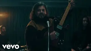 Dillon Carmichael - Foot Out The Door (Official Music Video)