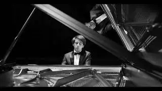 Vitaly Pisarenko plays Rachmaninov Fragments op. Posth (1917)