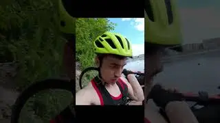 Берег Невы в черте города. 