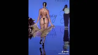 Hot Bikini Models Viral 