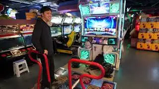 Getting my Ass Goyled at CHQ Metrotown